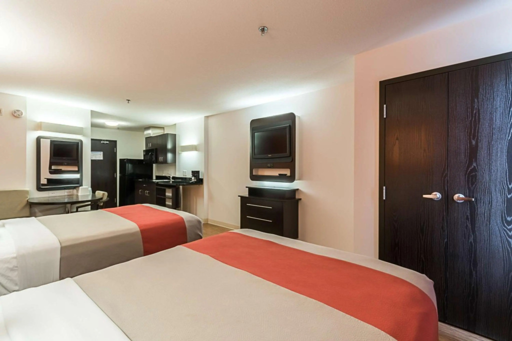 Motel 6-Moosomin, SK