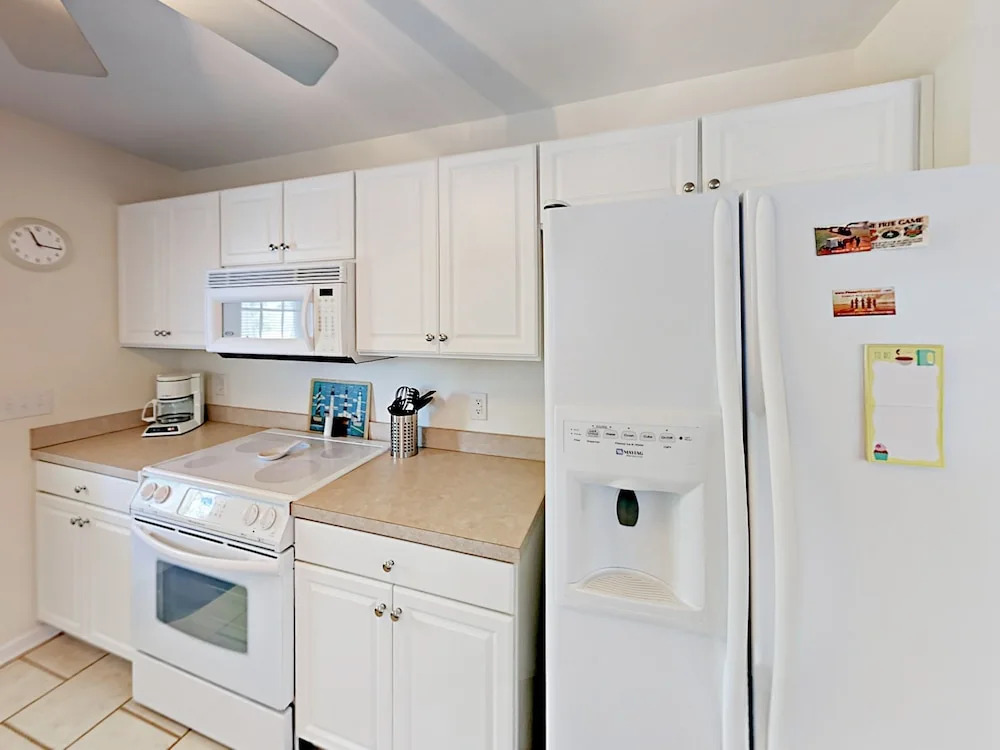 327 S Willow Drive Home 3 Bedrooms 3 Bathrooms Home