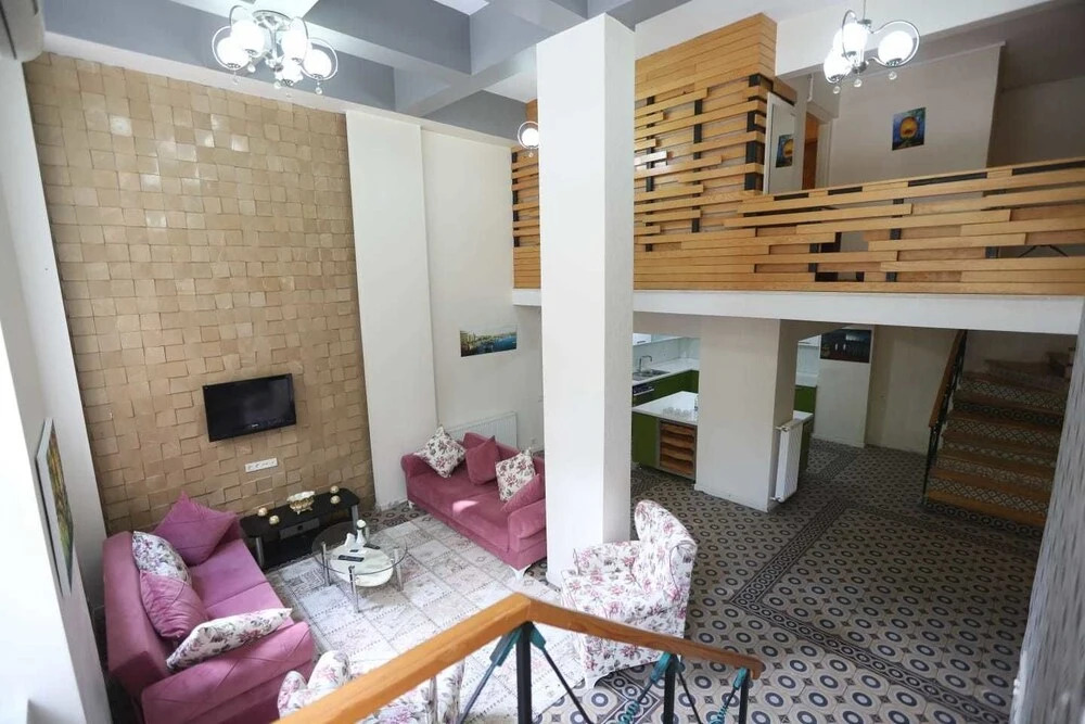 Sarah Suite