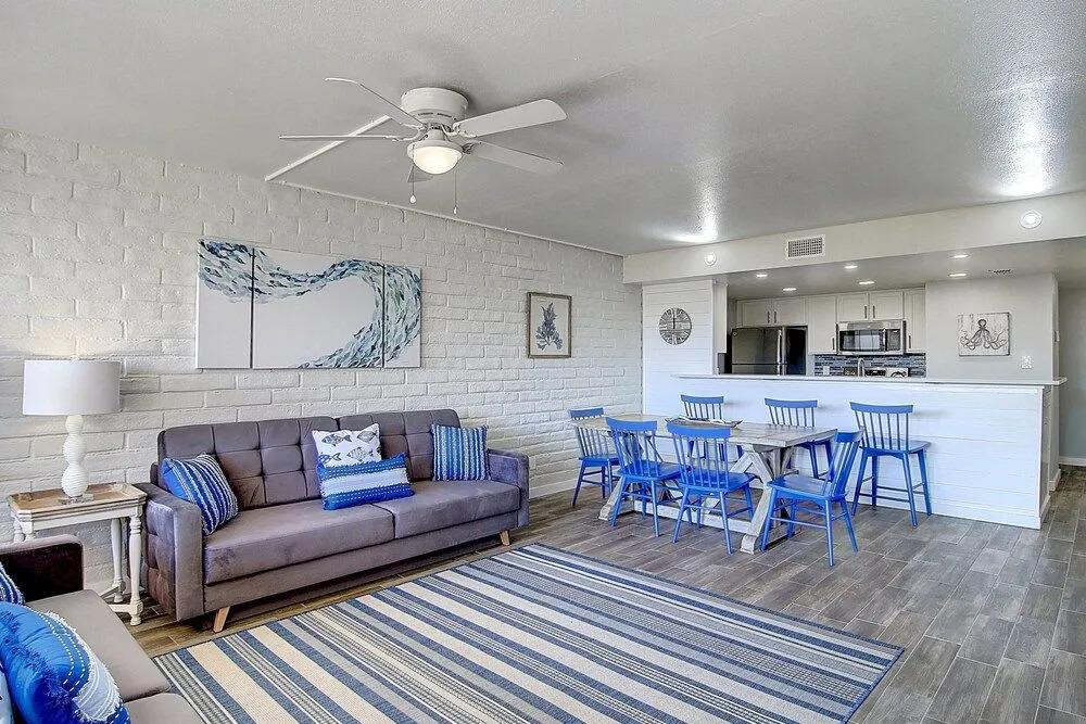 Tropical Haven 2 Bedroom Condo by Redawning