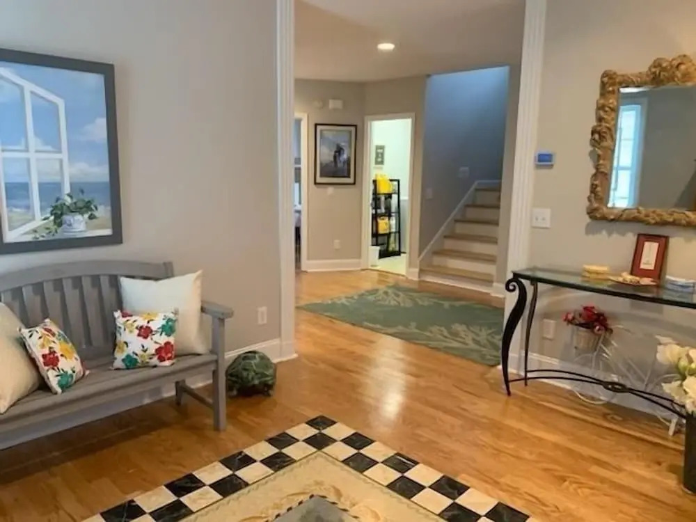 Absolute Bliss Private  4 Bedroom Home by RedAwning