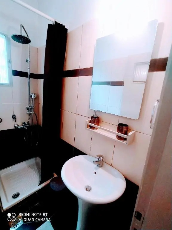 Elegant Central Studio Free wifi and netflix