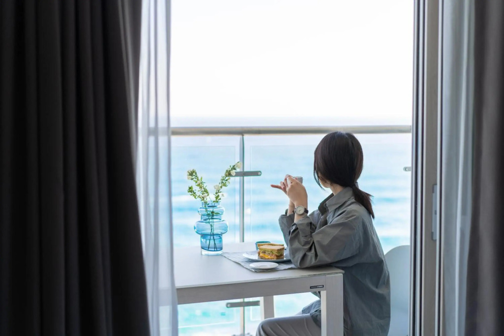 Urbanstay Sokcho Deungdae Beach