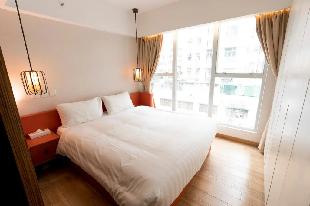 CHI Residence 279