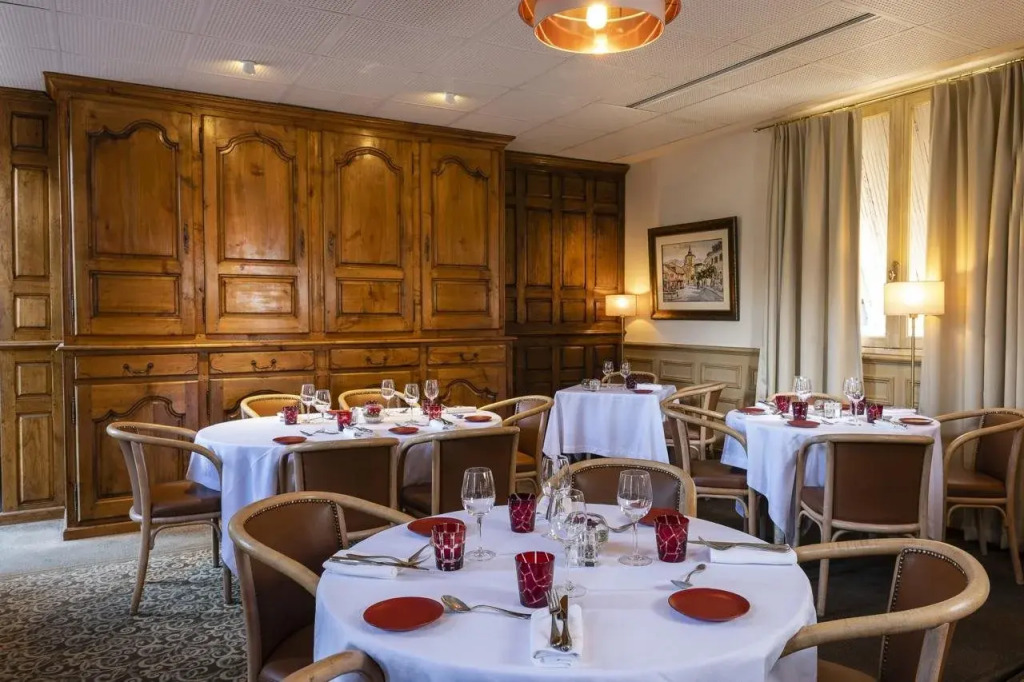 Hotel Le Viscos