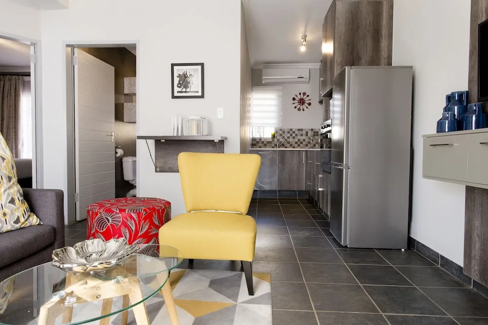 3 Lux Suites