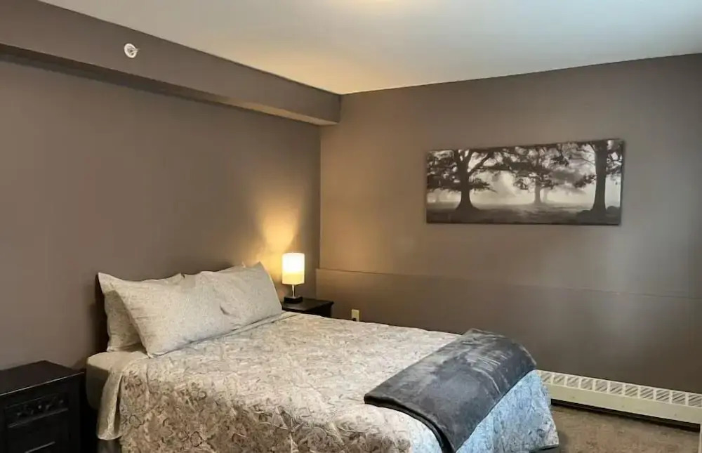 Great North Lodging