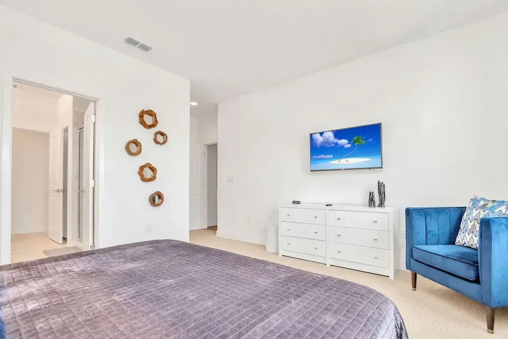 Upstay - Movie Mansion w Cinema-pool Hot Tub-games