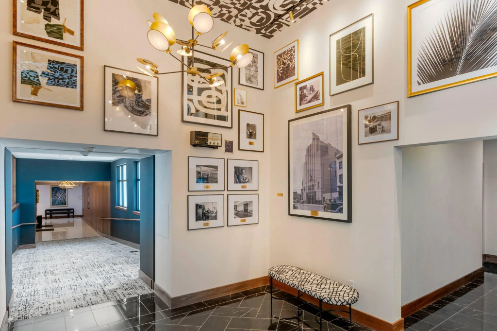 Cambria Hotel Detroit Downtown