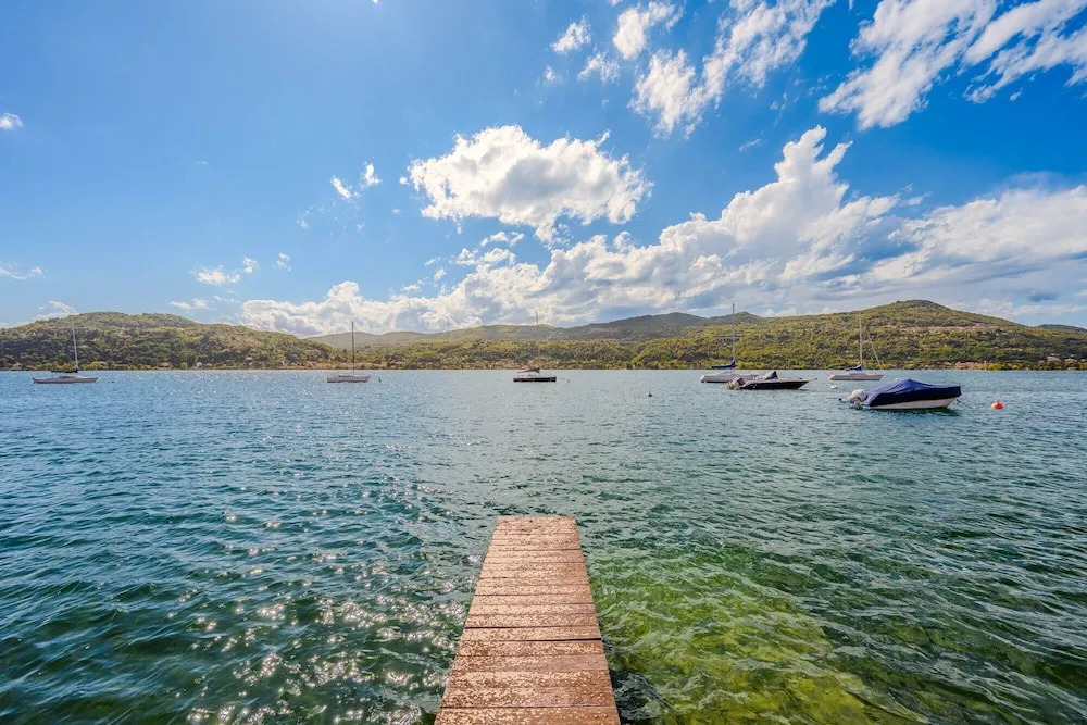 Italian Lakes Lakeside Villa With Direct Lake Access