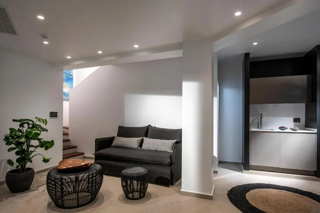 Made By The Sea Villas 12 BDRM