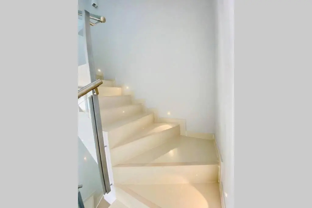Amazing Exclusive House in Marbella Golden Mile