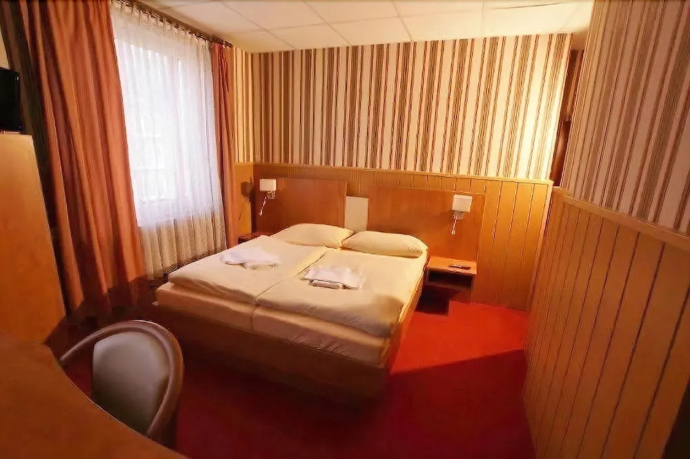 Hotel Elbinger Platz