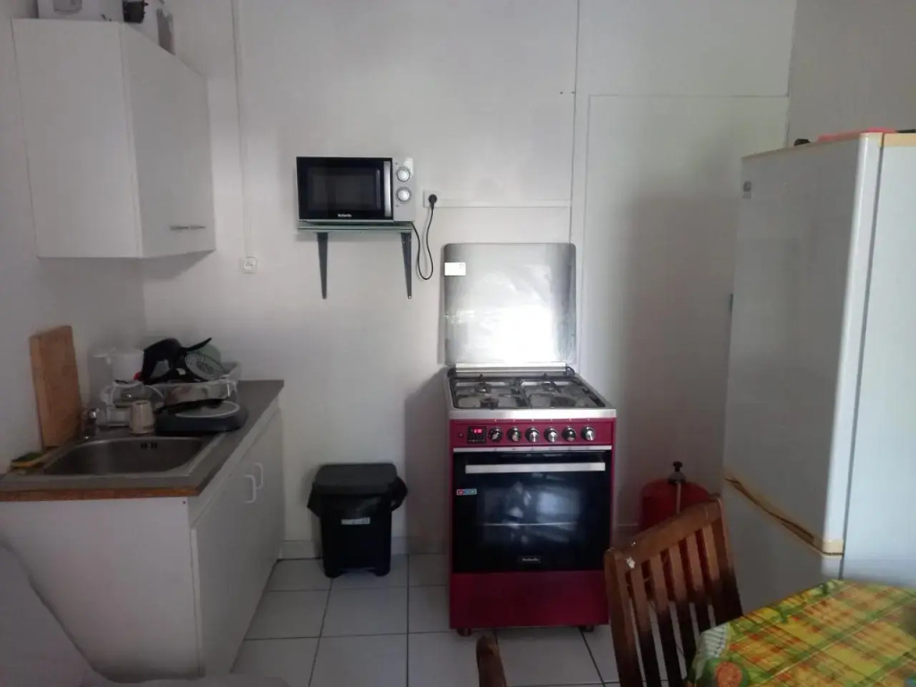 Niky house