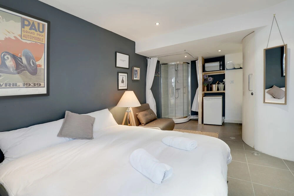 Modern Boho Studio - Central Brighton