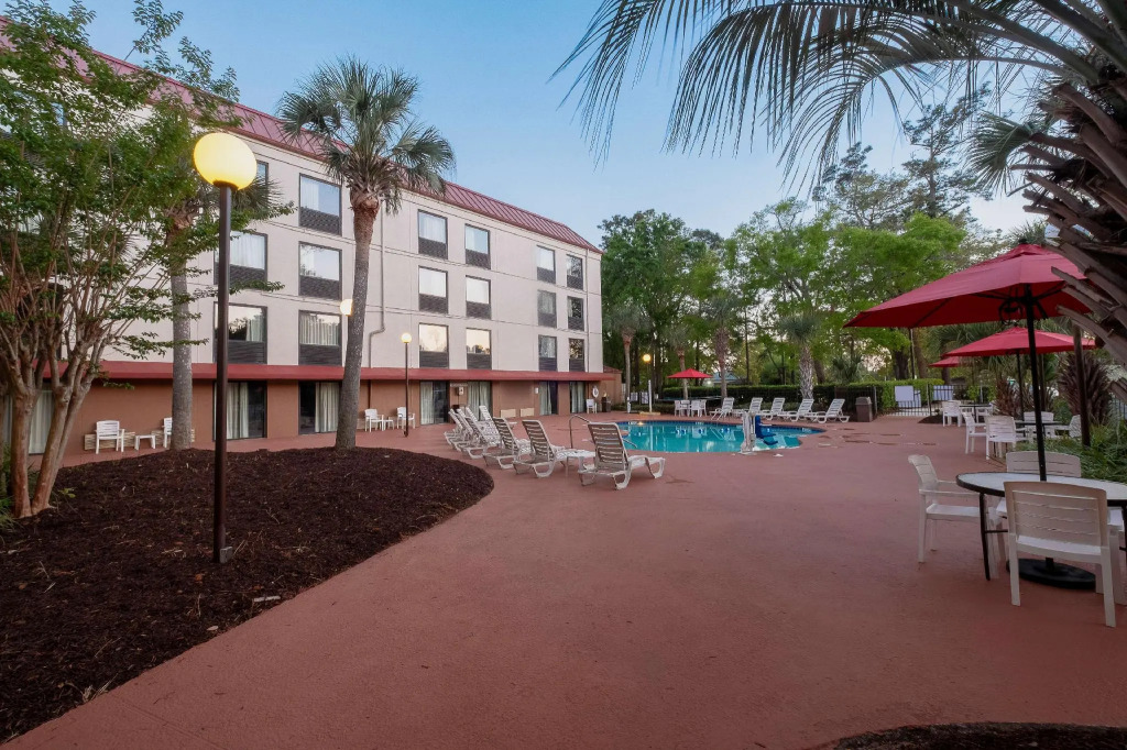 Red Roof Inn Myrtle Beach Hotel - Market Commons