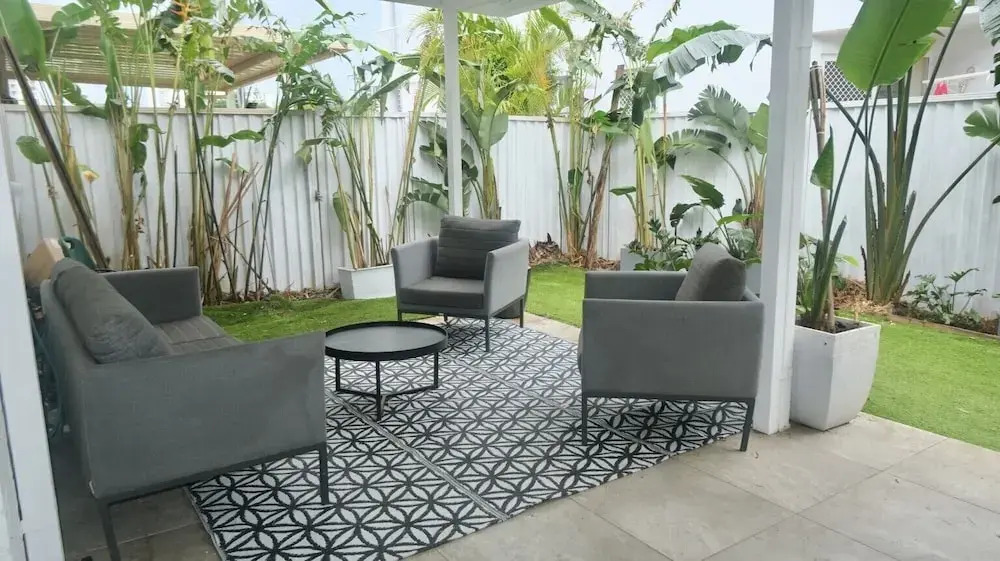 Coolangatta Surf & Stay 3 BR Townhouse