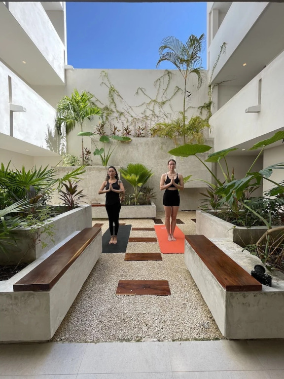 369 Luxury Apartments Mamitas Zone