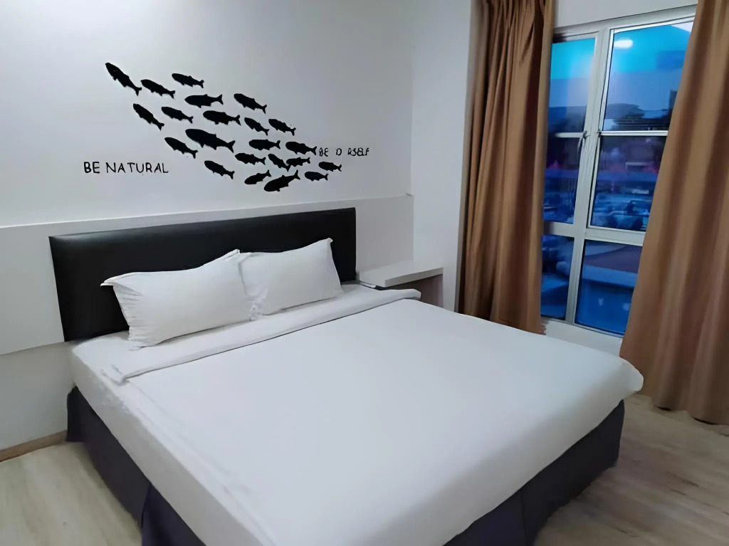 Hotel Zamburger Plaza Mahkota