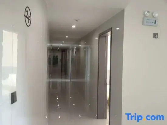 Yangshuo · Yishan Youju · Travel & Vacation Artistic Inn