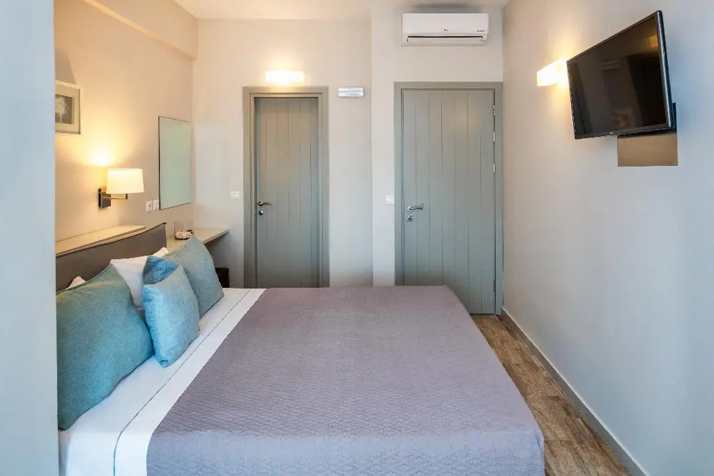 Fomithea Hotel-New