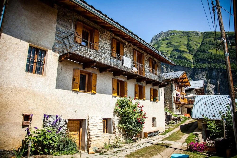 Chalet With 4 Bedrooms in Bourg-saint-maurice, With Wonderful Mountain