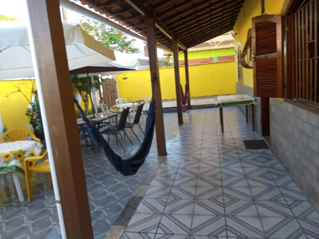 Saquarema - Casa Amarela ! Entre a praia e a Lagoa