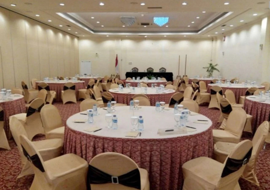Mega Matra Hotel