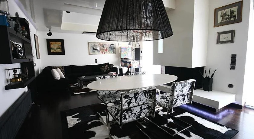 Panorama Penthouse & Studios