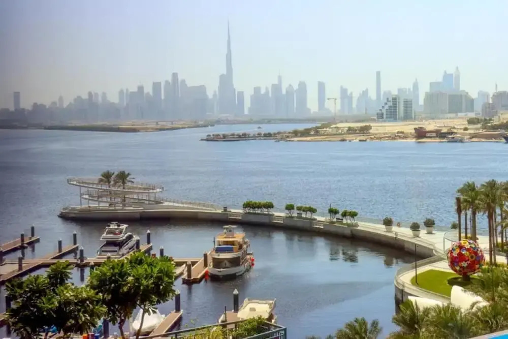Grand 2BR Burj Khalifa Gym/pool by Belvilla