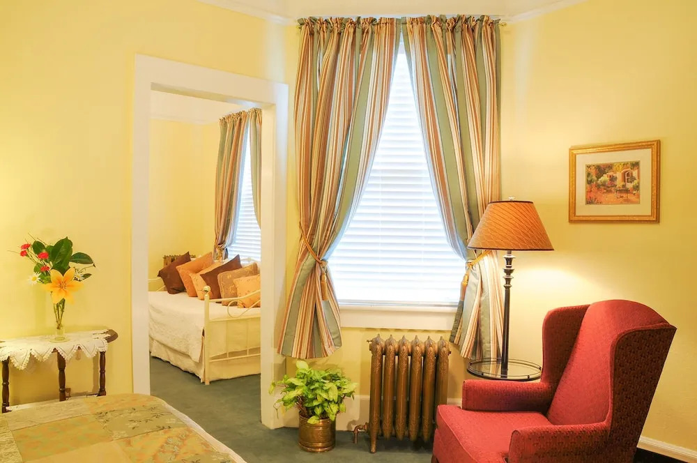 The Columbia Hotel