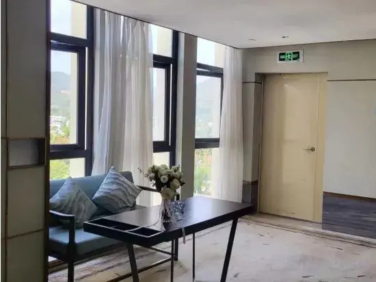 Banyan Business Apartment