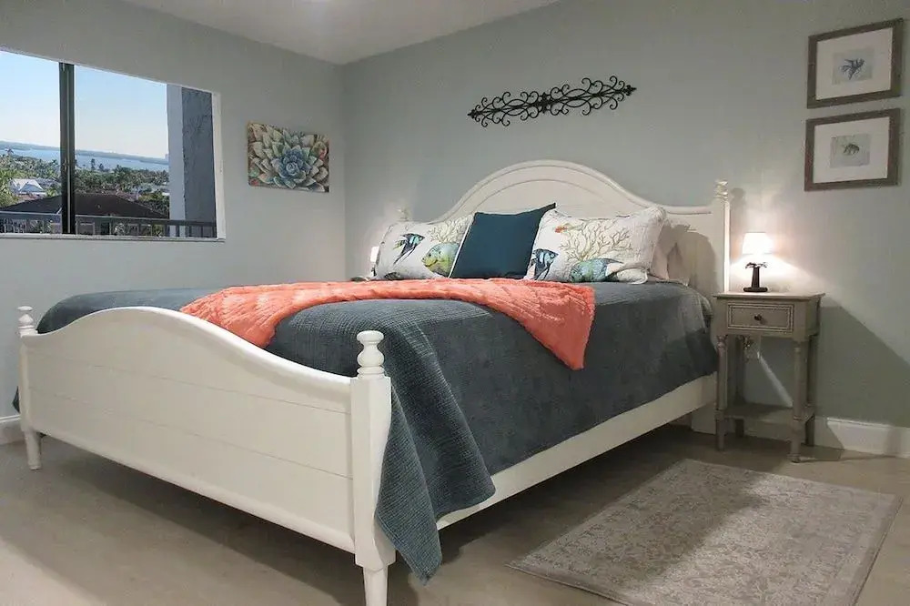 Sunset 804  - 2 Br Condo