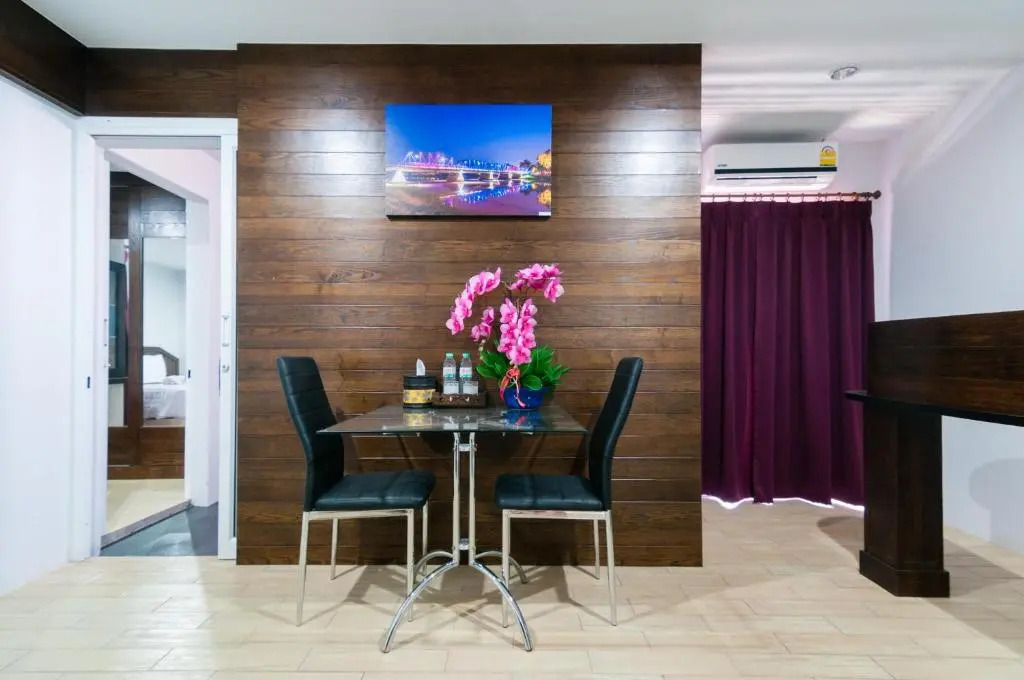 The Chateau Chiangmai Residence