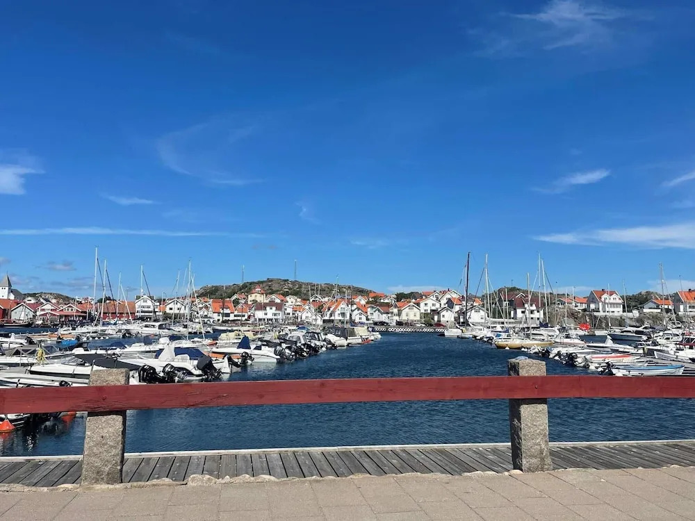 4 person holiday home in SKÄRHAMN