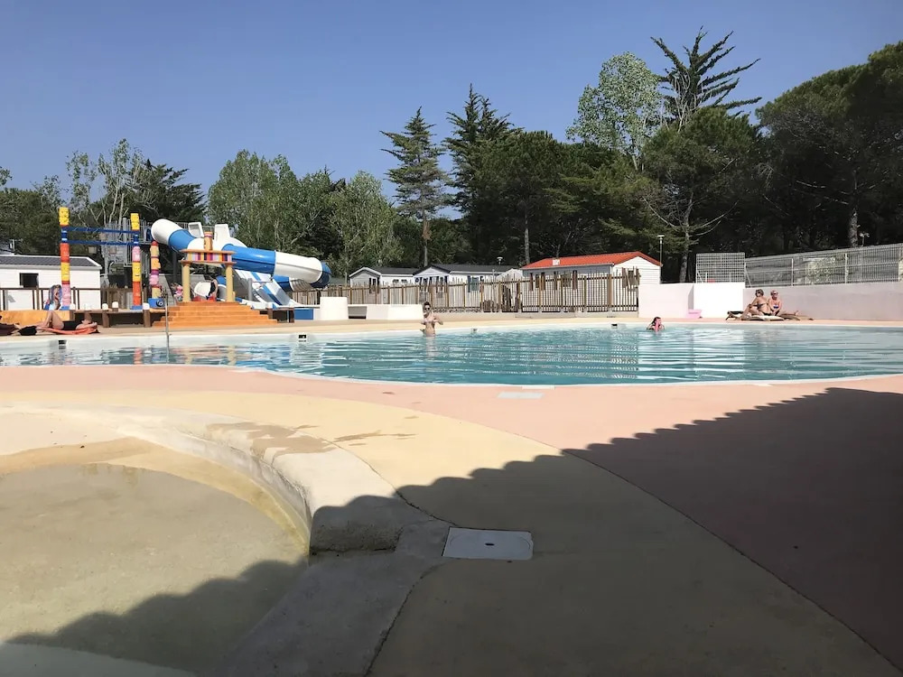 Maïana Resort