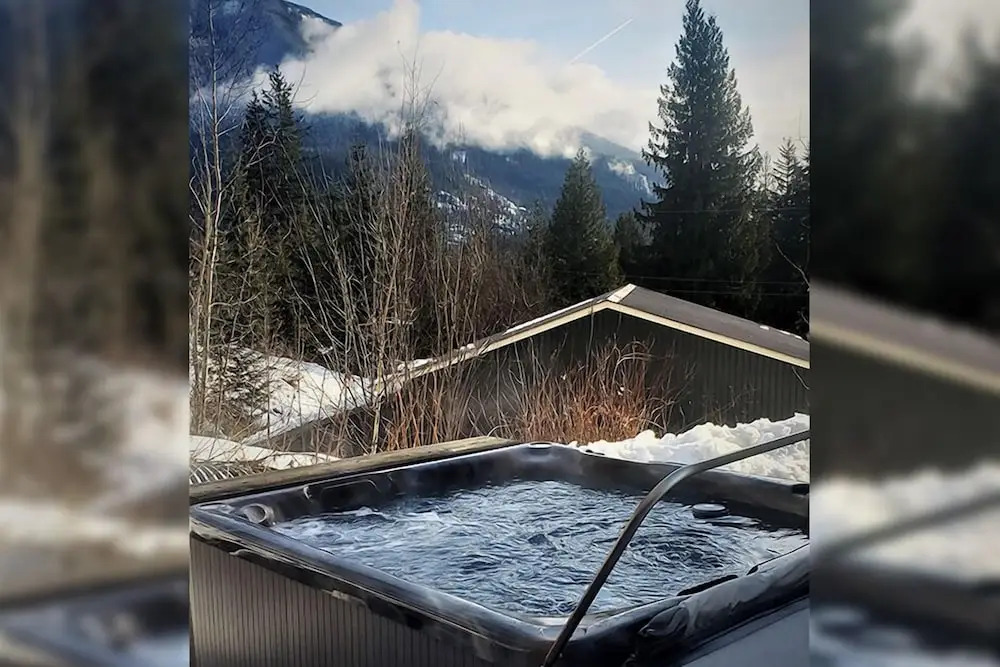 Stoke Cabin by Revelstoke Vacations