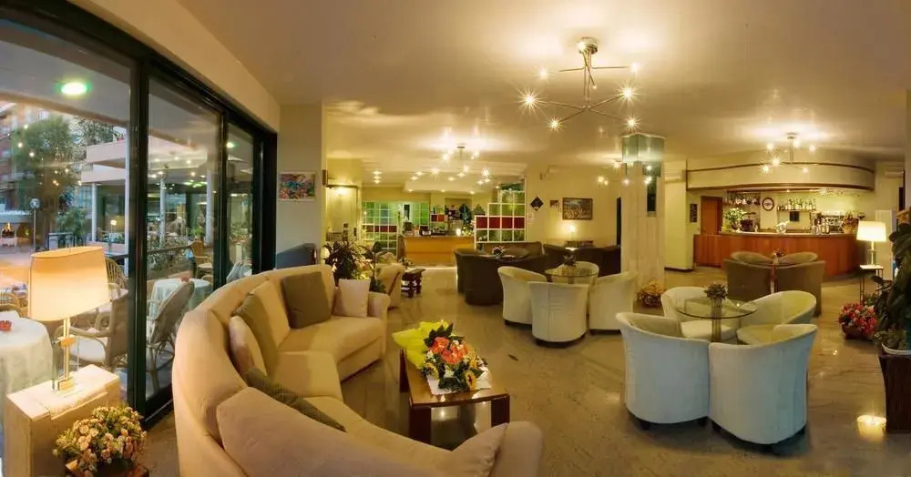 Nautilus Hotel