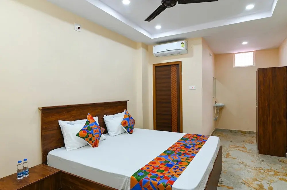FabHotel Chandu