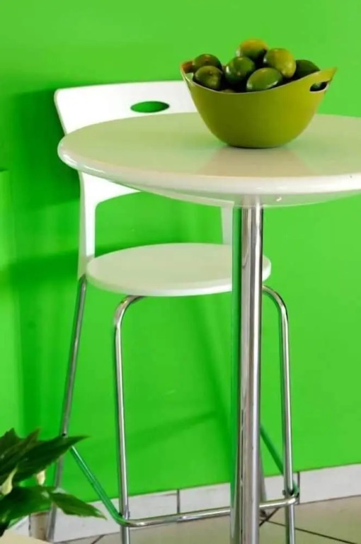 Lemon Hotel