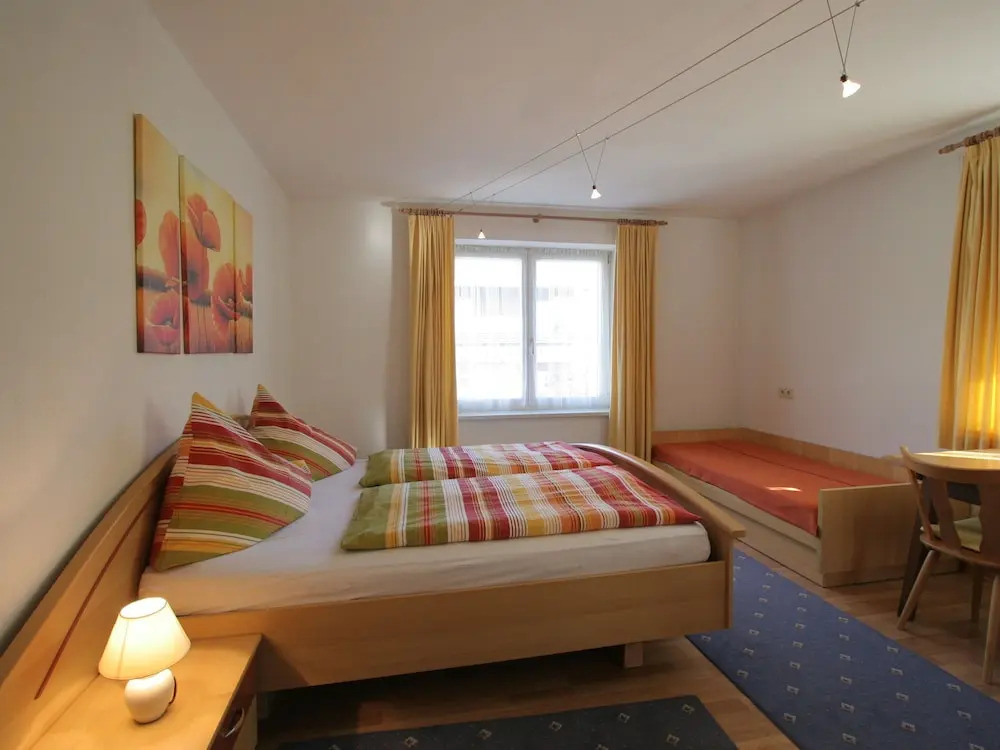 Sunlit Apartment Near Ski Area In Leogang
