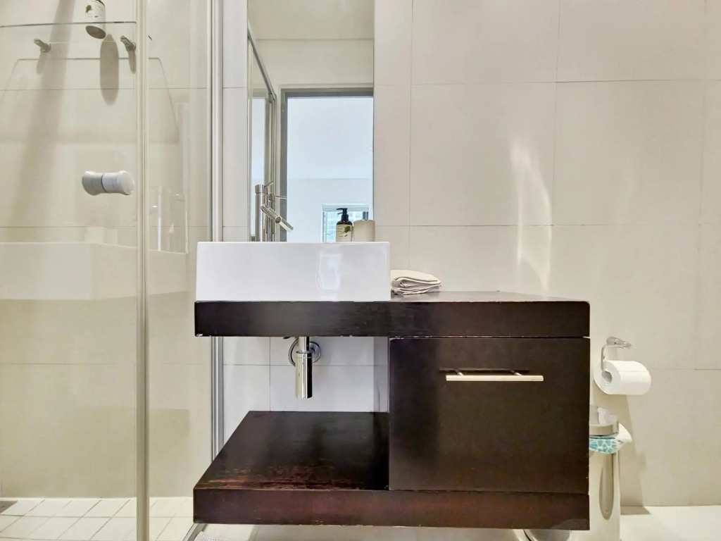 Fully Equipped 2 Bedroom in Green Point