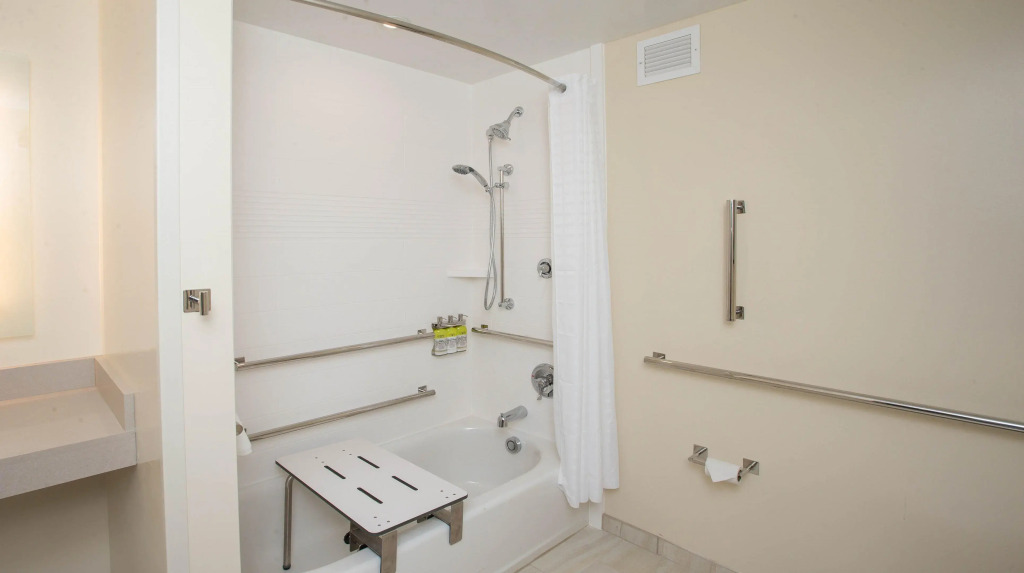 Candlewood Suites - Cleveland South - Independence by IHG