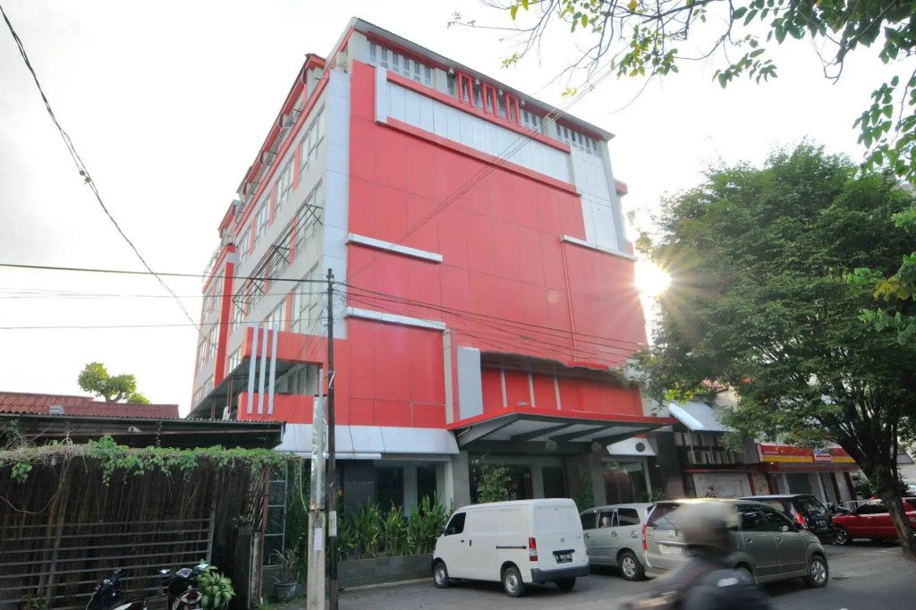 Airy Boulevard Piere Tendean Manado