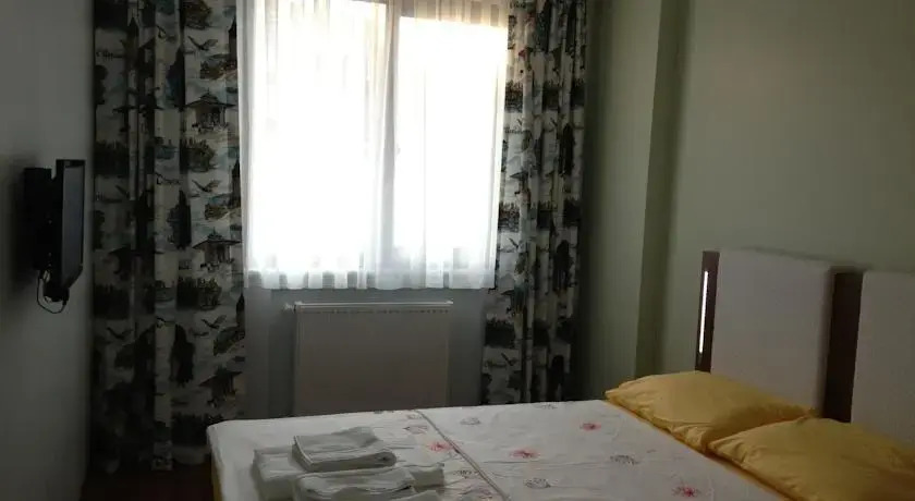 Tatavla Apartments