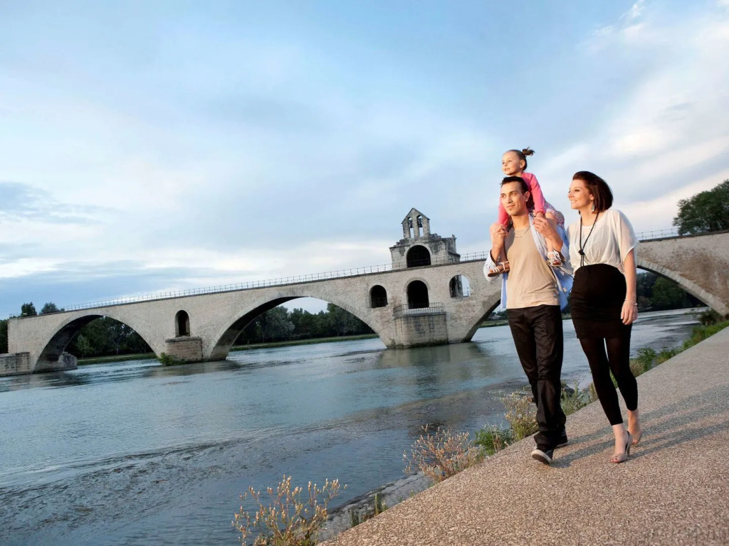 Mercure Avignon TGV Hotel & Spa