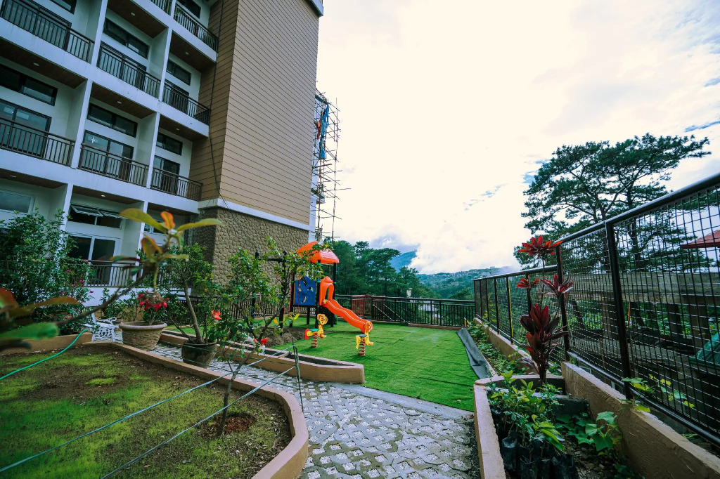 Breezy Point Baguio -Summer Pines Residences