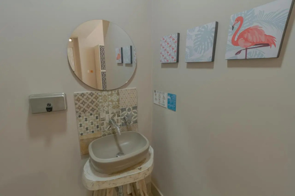 Casa Avelina Boutique Hostel