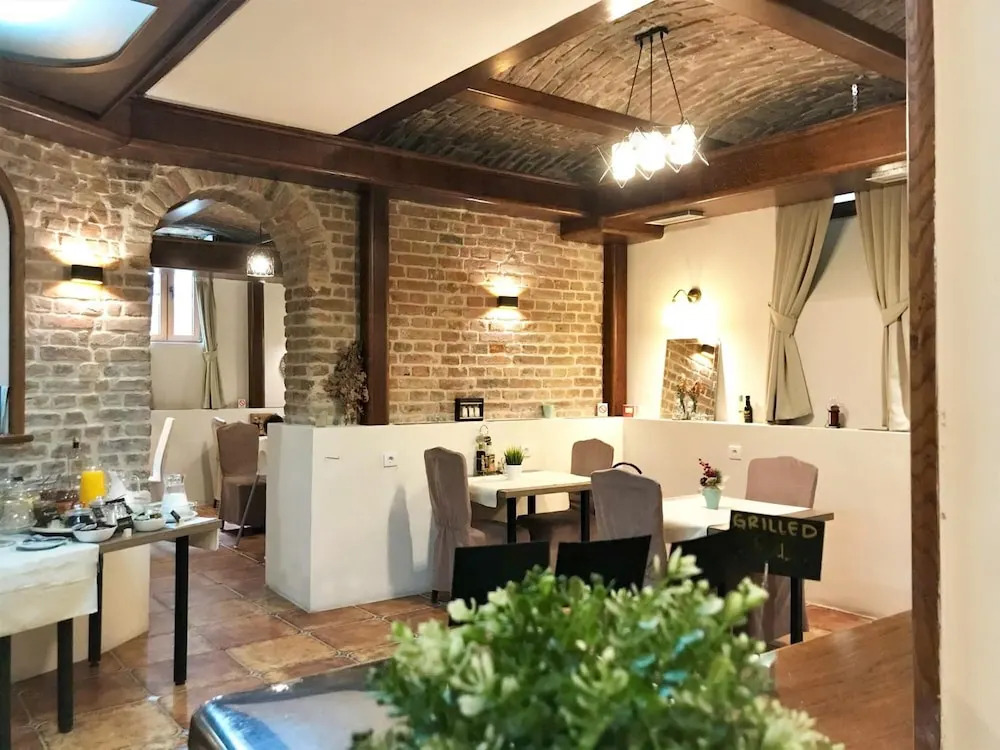 M House Belgrade Residence B&B