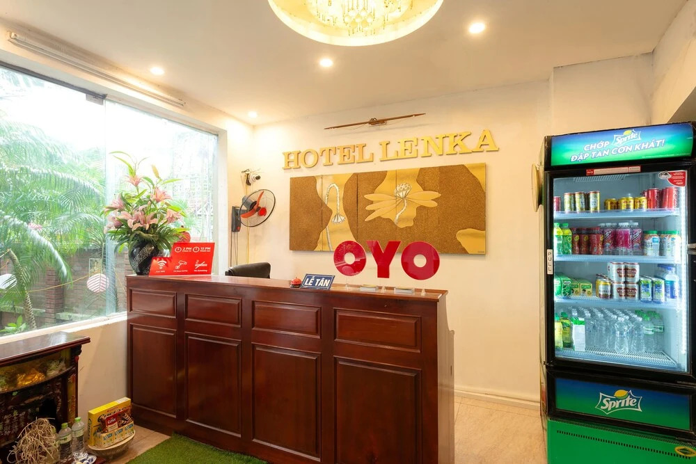 Lenka Hotel by OYO Rooms
